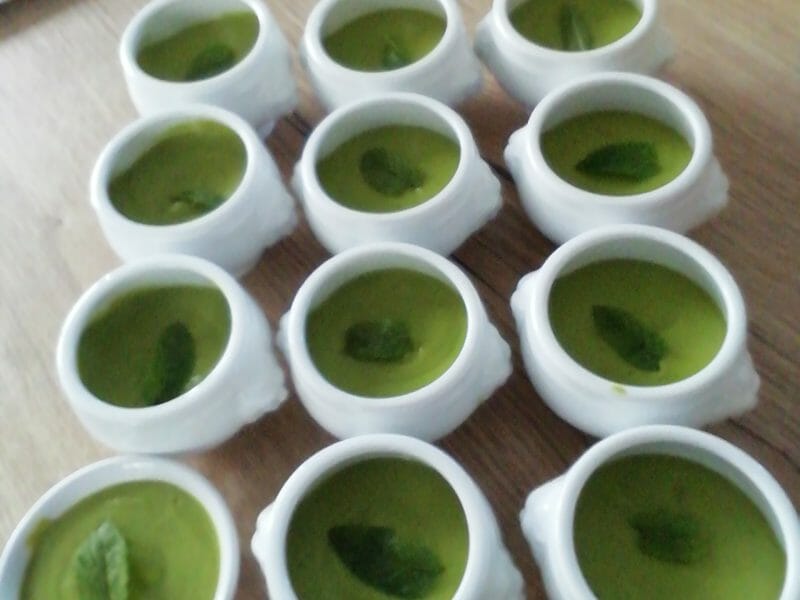Cliquez pour zoomer ! Velouté glacé de petits pois à la menthe Thermomix par Aurelie49500