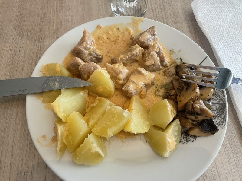 Cliquez pour zoomer ! Goulash de porc Thermomix par claire.o9