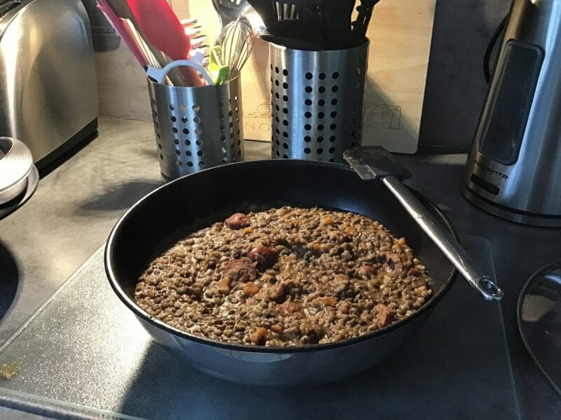 Cliquez pour zoomer ! Lentilles et ses saucisses Thermomix par sonia_62