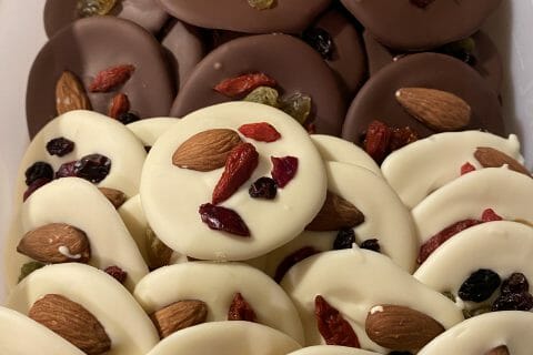 Cliquez pour zoomer ! Mendiants au chocolat Thermomix par FLOCONKA