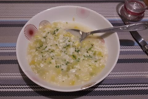 Cliquez pour zoomer ! Soupe de poireaux à la ciboulette Thermomix par sandrine1521