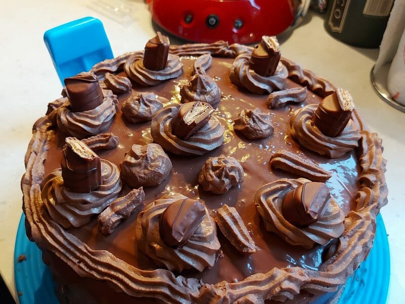 Cliquez pour zoomer ! Layer cake Kinder Bueno Thermomix par virginie57565