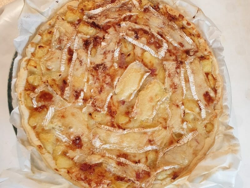 Cliquez pour zoomer ! Tarte au camembert, pommes et lardons Thermomix par didou_vidal