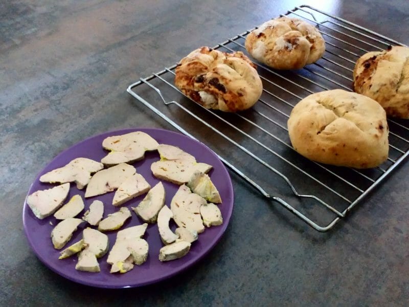 Cliquez pour zoomer ! Petits pains aux figues Thermomix par Titine61