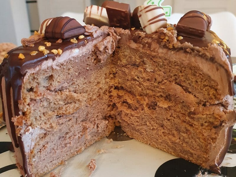 Cliquez pour zoomer ! Layer cake Kinder Bueno Thermomix par eno_1