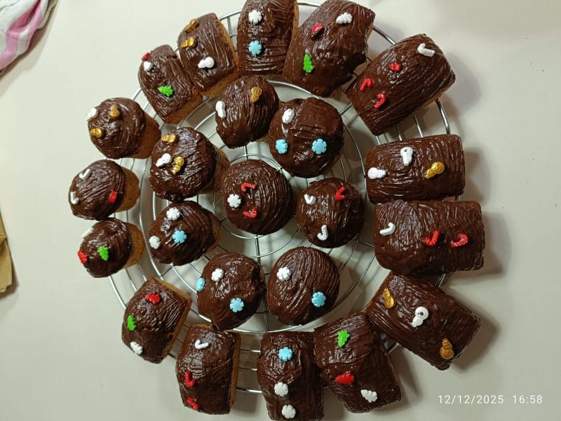 Cliquez pour zoomer ! Petits pains d’épices de Noël au chocolat Thermomix par rosa_30