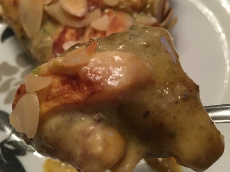 Cliquez pour zoomer ! Tarte aux pêches jaunes et pistache Thermomix par lilinepupuce