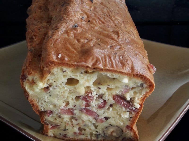 Cake Chevre Noisettes Et Lardons Au Thermomix Cookomix
