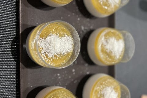 Cliquez pour zoomer ! Panna cotta ananas et lait de coco Thermomix par eloj