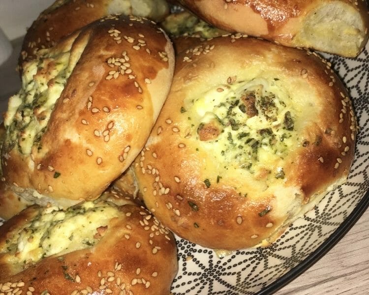 Cliquez pour zoomer ! Poğaça – Petits pains Turcs à la Feta Thermomix par hananemomix