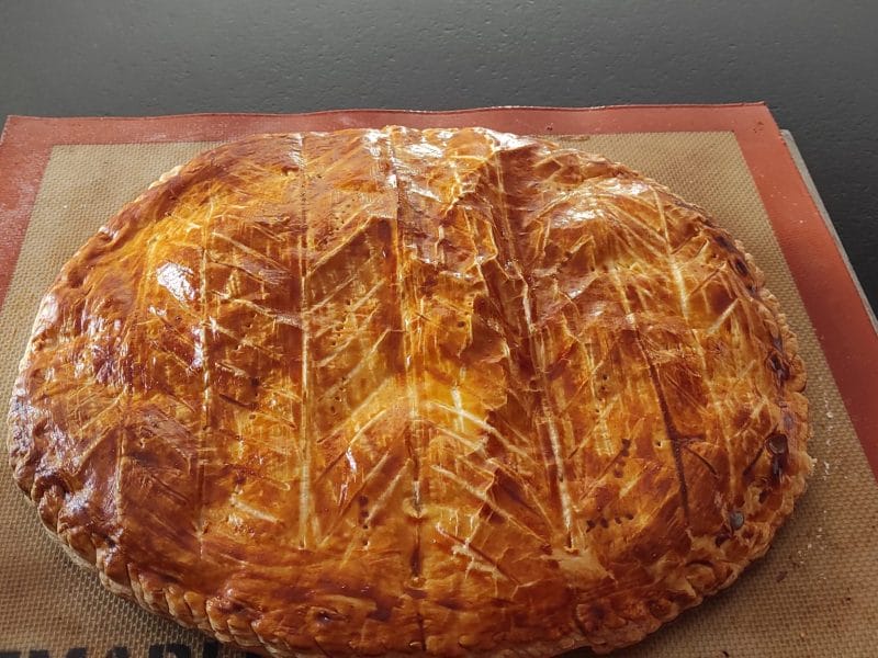 Cliquez pour zoomer ! Galette des rois à la frangipane Thermomix par sissi35