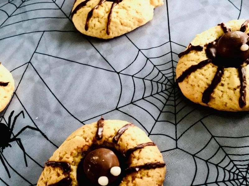 Cliquez pour zoomer ! Spider cookies (cookies araignées) Thermomix par juliehgo