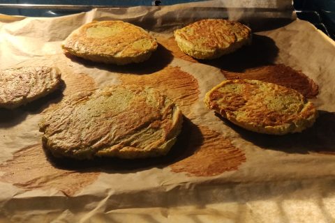 Cliquez pour zoomer ! Galettes de courgettes grecques Thermomix par cindeg