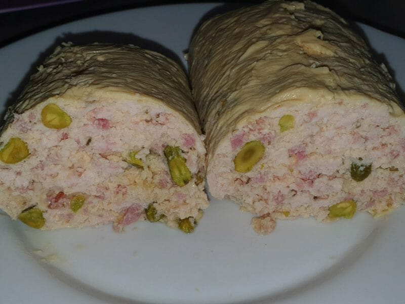 Cliquez pour zoomer ! Galantine de poulet aux pistaches Thermomix par stephanie62231