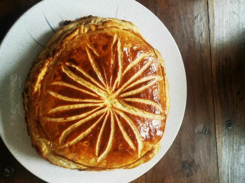 Cliquez pour zoomer ! Galette des rois à la frangipane Thermomix par veronique_66
