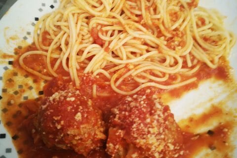 Cliquez pour zoomer ! Boulettes de viandes à la sauce tomate Thermomix par celinefrelon59