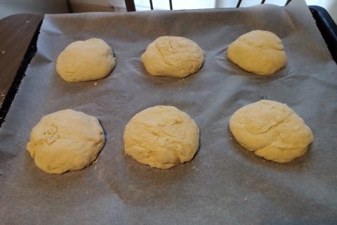 Cliquez pour zoomer ! Poğaça – Petits pains Turcs à la Feta Thermomix par kainouchocho