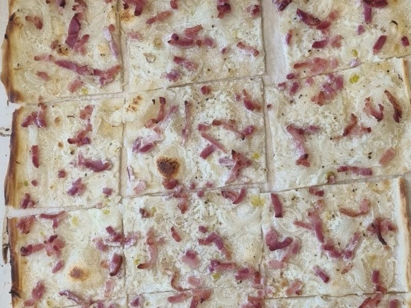 Cliquez pour zoomer ! Flammekueche traditionnelle Thermomix par laura_193