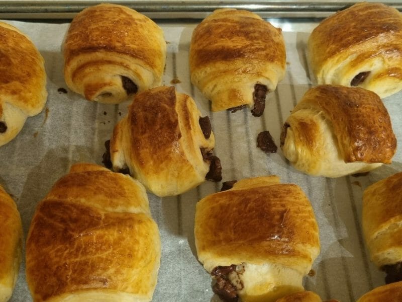 Cliquez pour zoomer ! Pains au chocolat briochés Thermomix par laura_193