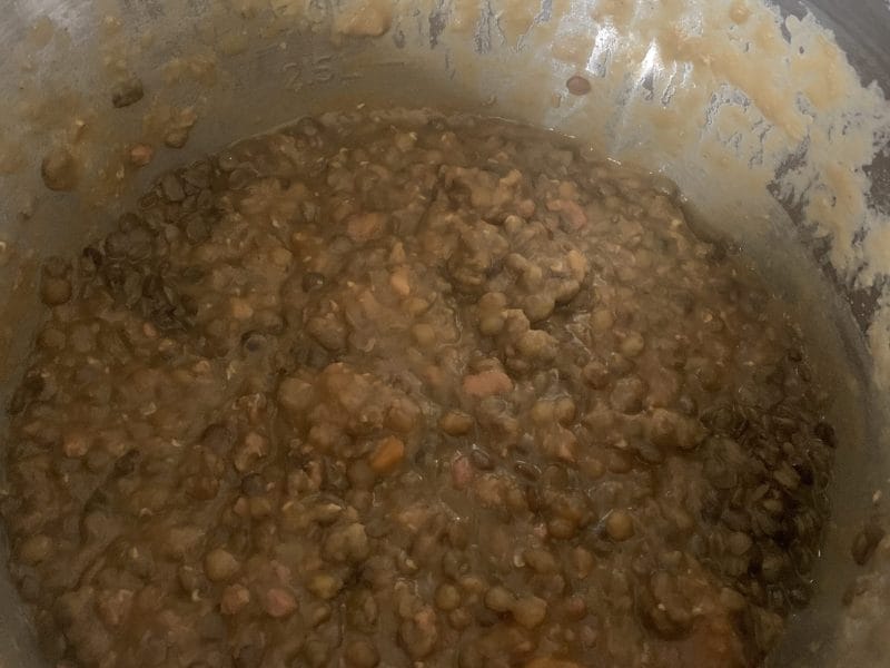 Cliquez pour zoomer ! Lentilles et ses saucisses Thermomix par marion_193