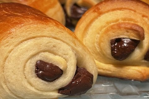 Cliquez pour zoomer ! Pains au chocolat briochés Thermomix par nathalie_borella