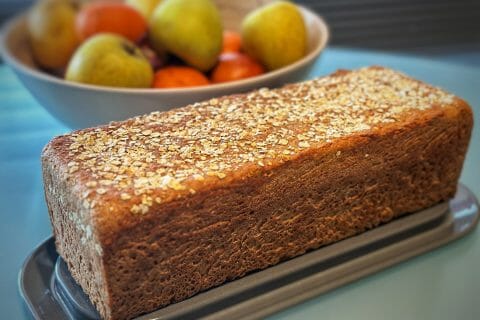 Cliquez pour zoomer ! Pain aux flocons d’avoine et au miel Thermomix par nathalie_borella