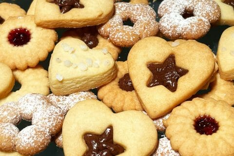 Cliquez pour zoomer ! Sablés à la presse à biscuits Thermomix par nathalie_borella