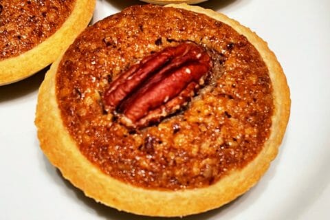 Cliquez pour zoomer ! Tartelettes aux noix de pécan Thermomix par nathalie_borella