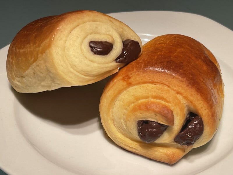 Cliquez pour zoomer ! Pains au chocolat briochés Thermomix par nathalie_borella