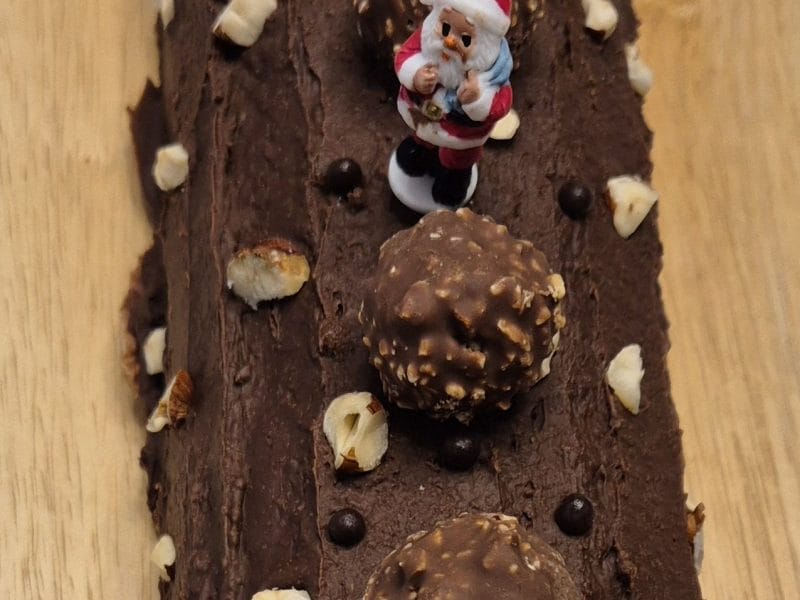Cliquez pour zoomer ! Bûche Ferrero Rocher Thermomix par stay94