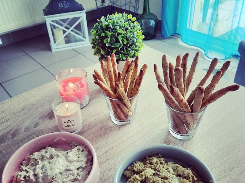 Cliquez pour zoomer ! Gressins parmesan basilic Thermomix par Flo24