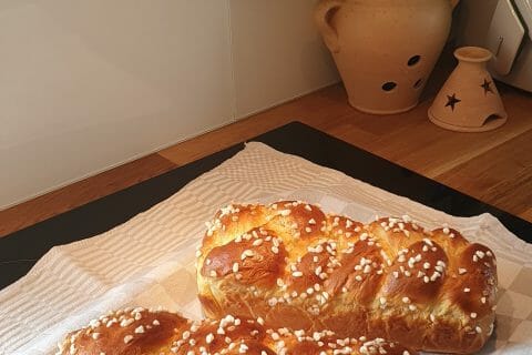 Cliquez pour zoomer ! Brioche tressée à la mie filante Thermomix par Francky