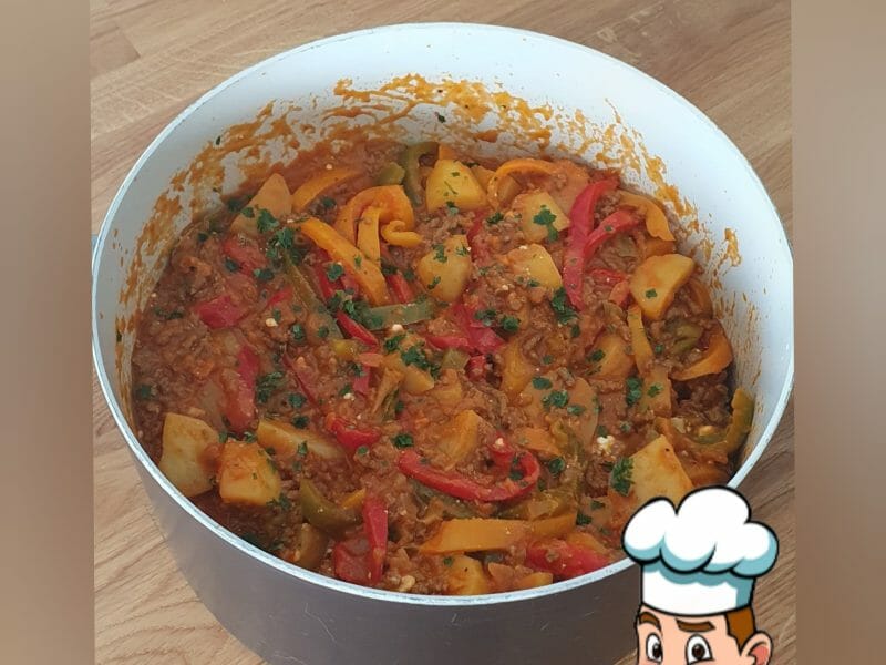 Cliquez pour zoomer ! Boeuf aux poivrons et pommes de terre Thermomix par Francky