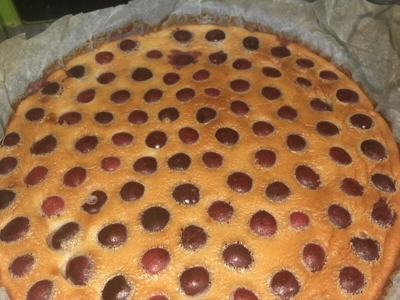 Cliquez pour zoomer ! Clafoutis aux cerises Thermomix par cecile_87