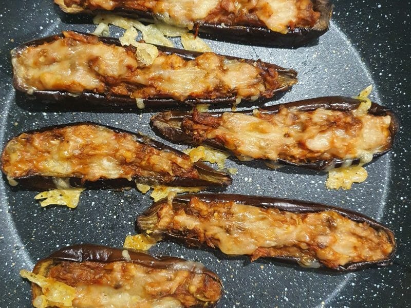 Cliquez pour zoomer ! Aubergines farcies au thon Thermomix par caroline_152