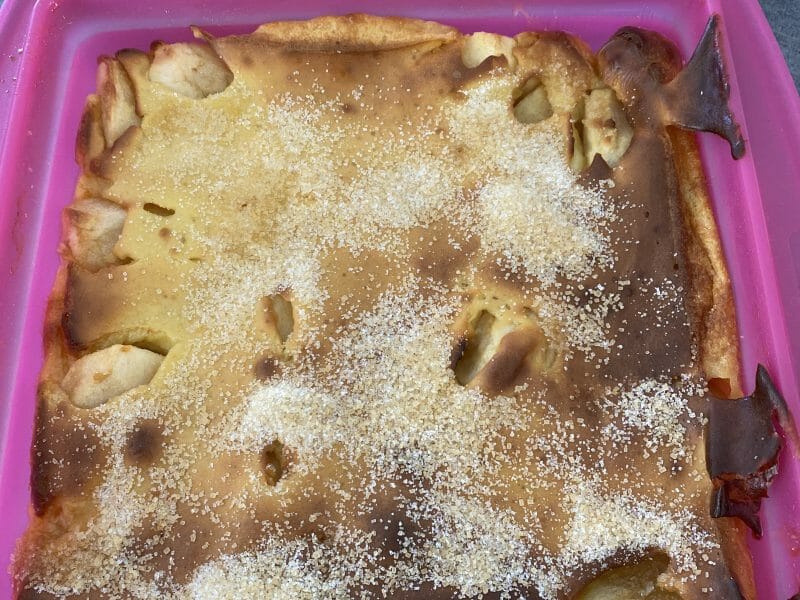 Cliquez pour zoomer ! Flognarde aux pommes (clafoutis aux pommes) Thermomix par Lauriane