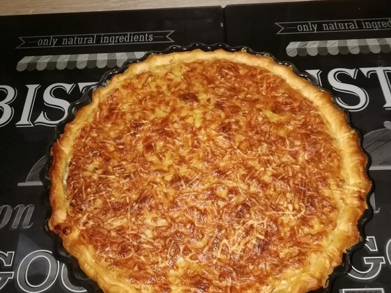 Cliquez pour zoomer ! Tarte feuilletée aux oignons Thermomix par fatiha_7