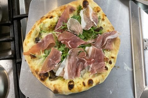 Cliquez pour zoomer ! Pizza blanche aux champignons Thermomix par Les saveurs d’Ann’Abel