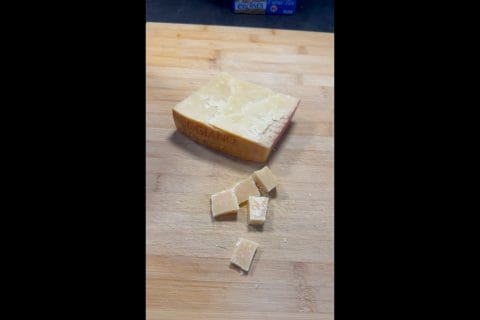 Cliquez pour zoomer ! Tuiles au parmesan Thermomix par Les saveurs d’Ann’Abel