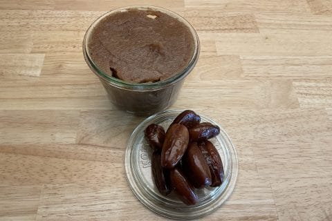 Cliquez pour zoomer ! Purée de dattes Thermomix par Les saveurs d’Ann’Abel