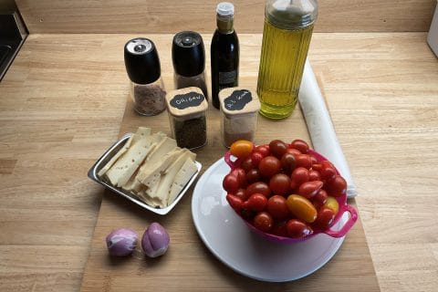 Cliquez pour zoomer ! Tatin de tomates cerises à la tapenade Thermomix par Les saveurs d’Ann’Abel