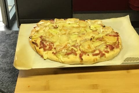 Cliquez pour zoomer ! Fougasse chèvre et lardons Thermomix par Les saveurs d’Ann’Abel