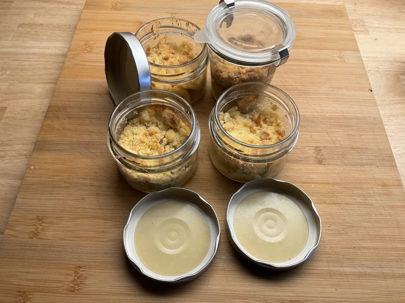 Cliquez pour zoomer ! Crumble coco, poires et pommes Thermomix par Les saveurs d’Ann’Abel