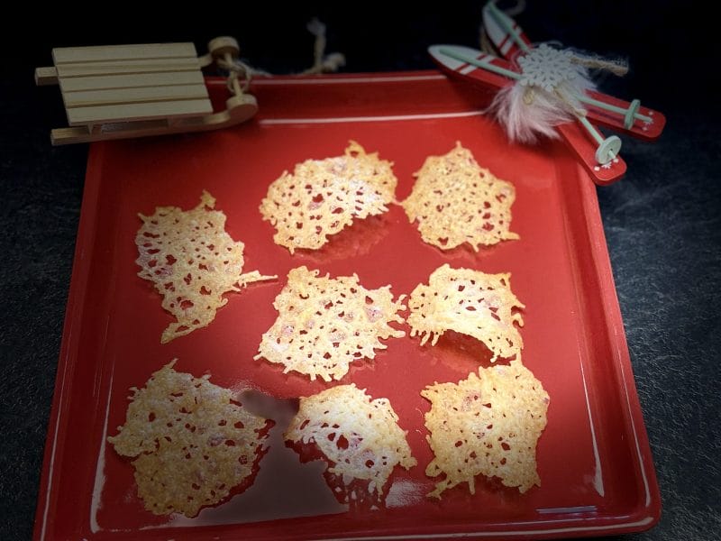 Cliquez pour zoomer ! Tuiles au parmesan Thermomix par Les saveurs d’Ann’Abel