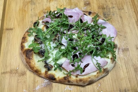 Cliquez pour zoomer ! Pizza blanche aux champignons Thermomix par Les saveurs d’Ann’Abel