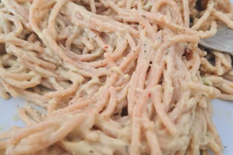 Cliquez pour zoomer ! Pâtes au pesto d’avocat Thermomix par ehyaha