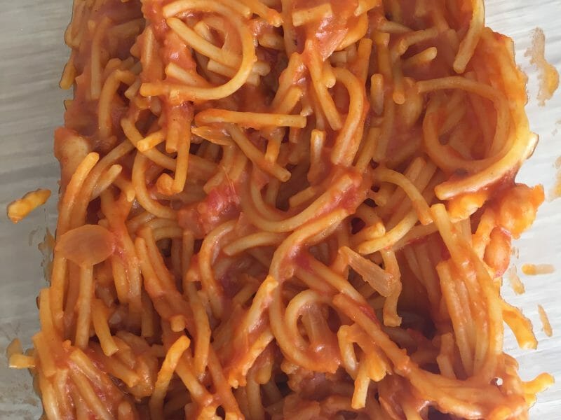 Cliquez pour zoomer ! Spaghettis aux crevettes et à l’ail Thermomix par nioki29