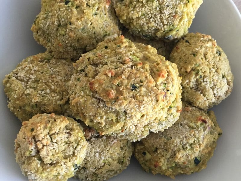 Cliquez pour zoomer ! Boulettes pois chiches et courgettes Thermomix par nioki29