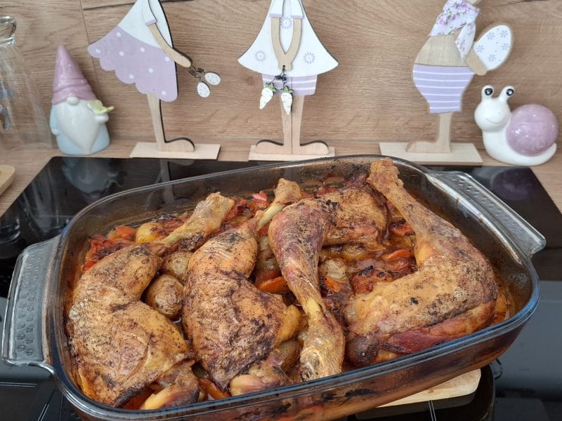 Cliquez pour zoomer ! Poulet aux pommes de terre, poivron et tomates Thermomix par Petroni