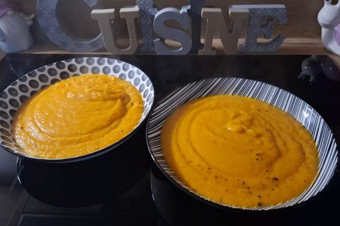 Cliquez pour zoomer ! Velouté de carottes au curry Thermomix par Petroni